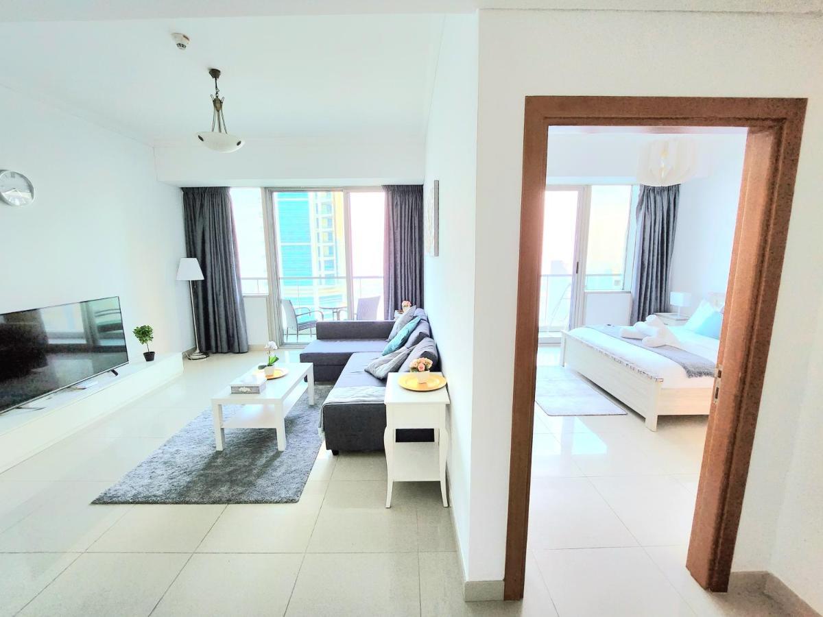 Scenic High Floor 1Br At Ocean Heights, Dubai Marina By Maxx Value Homes מראה חיצוני תמונה